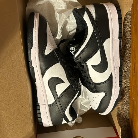 Women’s Nike Dunk Low - Picture 1 of 5